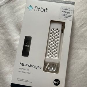 Fitbit charge 3 band | White Silicone Sport Band Charge 4 Sleek Modern Active